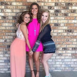 Meet your Posher, Kaylie